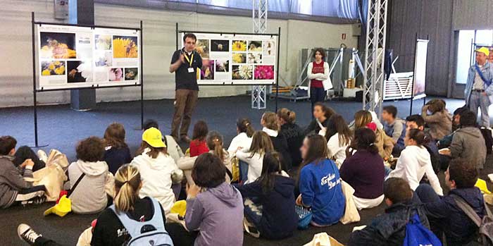 Laboratorio con i ragazzi delle scuole