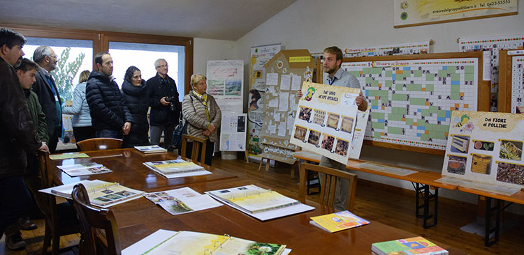 Visita alla fattoria didattica "L'alveare del grappa"